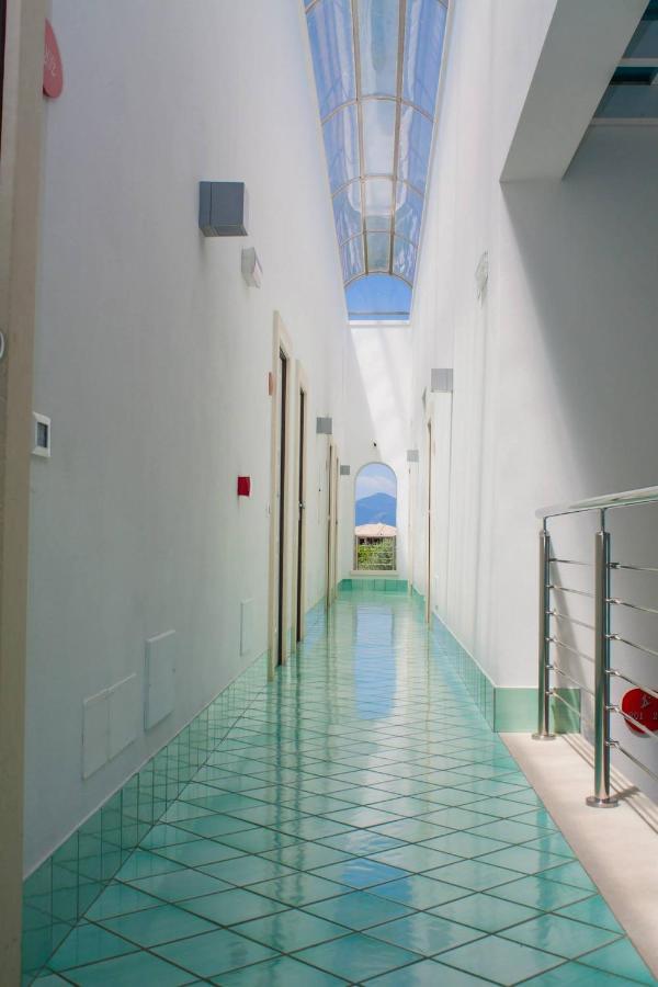 Ganimede Hotel Sperlonga Exterior foto