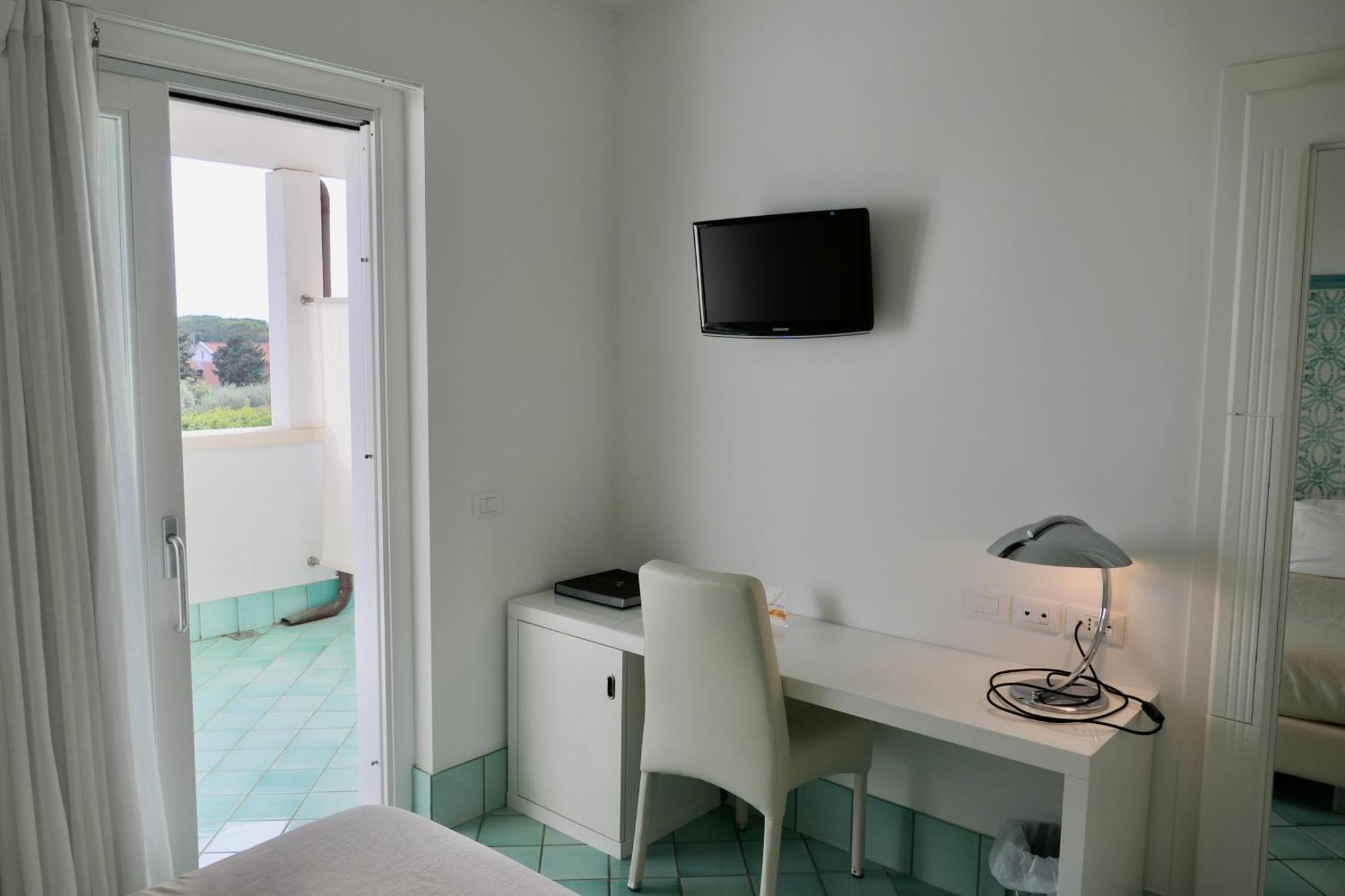 Ganimede Hotel Sperlonga Zimmer foto